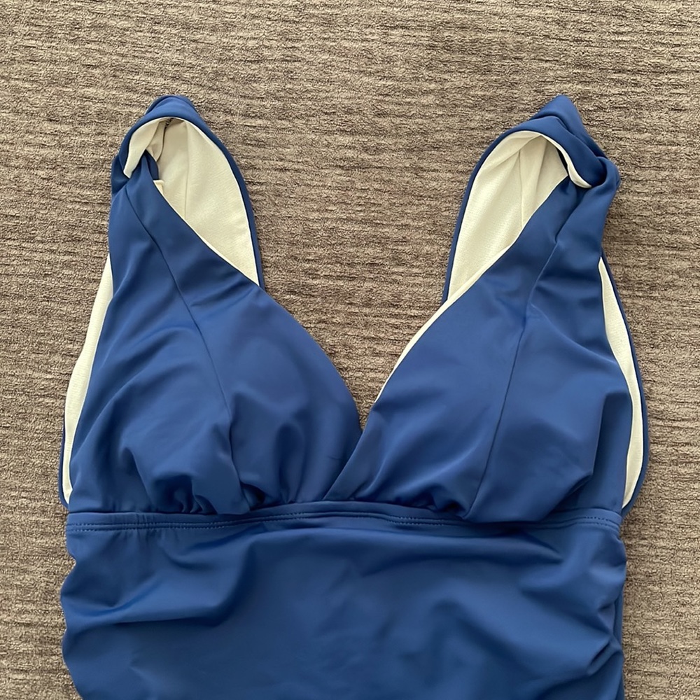 H&M Maternity One suit - Picture 6 of 7
